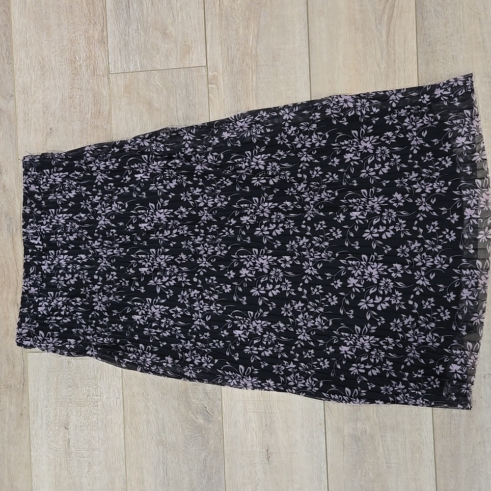 Skirt women with layers black